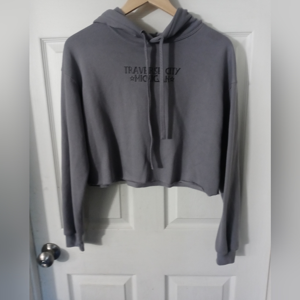 Women's Traverse City Michigan Cropped Hoodie Sz S